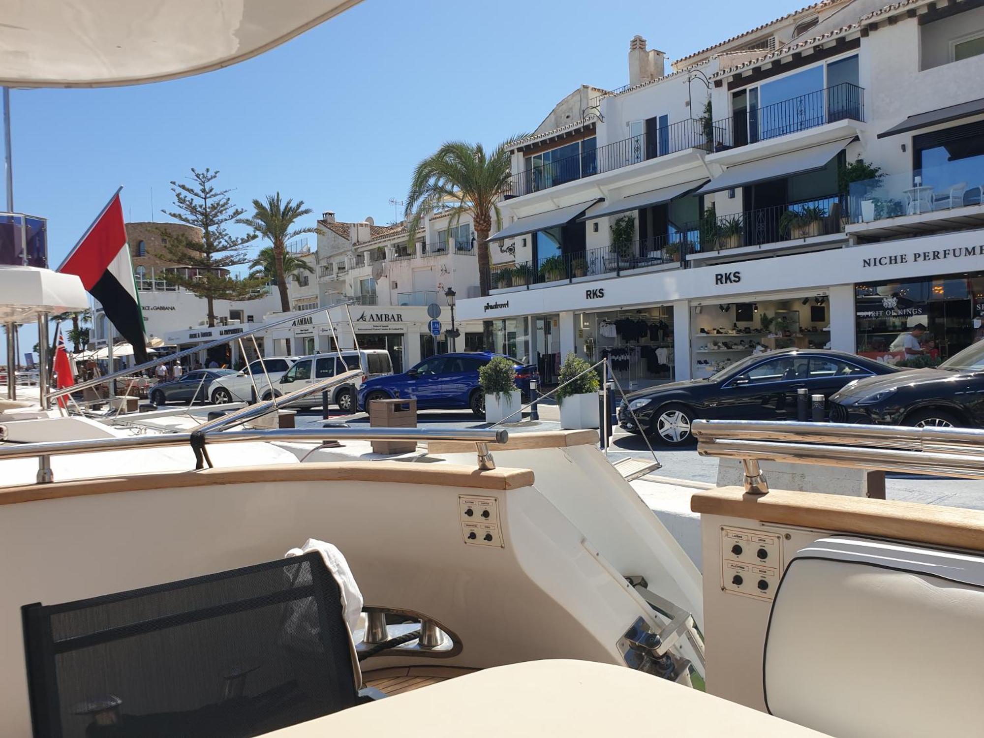 Super Yacht Located In Puerto Banus Hotel Marbella Exterior foto